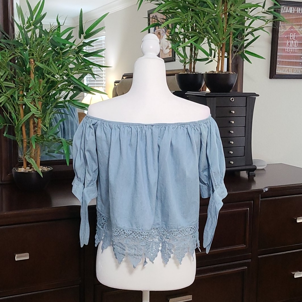 Off Shoulder Top - image 3